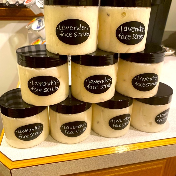 🛍️💥TRY ME Sale!!💥💥🛍️🫶🏼 Homemade fresh Lavender Face Scrub… - Picture 4 of 10
